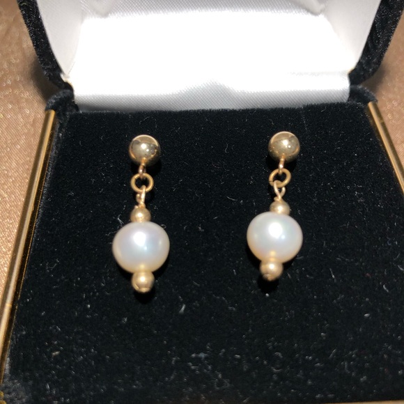 Genuine White Pearl Earrings 14 YKG - Picture 4 of 4